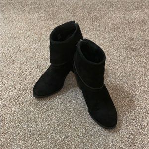 Ankle booties Vince Camuto